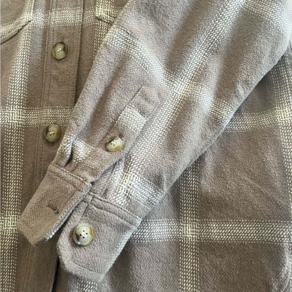 Madewell Flannel Kentwood Oversized Shirt-Jacket in Windowpane - Picture 4 of 8